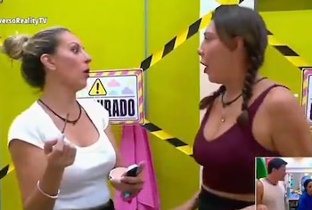 Mariana Ochoa y Cynthia Klitbo.
(Captura de pantalla)