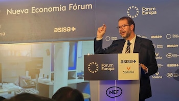 Gobierno valora mediar entre Airbus y sindicatos y avisa de que está en juego el futuro del sector en España