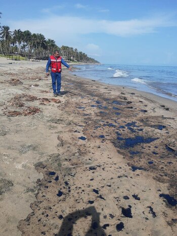 Playa del Sol, cercana a