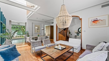 Pasajes Volta y Malasia Vivienda