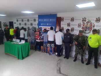 Las personas aseguradas son: Luis