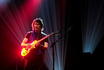 Steve Hackett, guitarrista de la