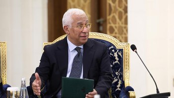 Costa convoca una cumbre extraordinaria