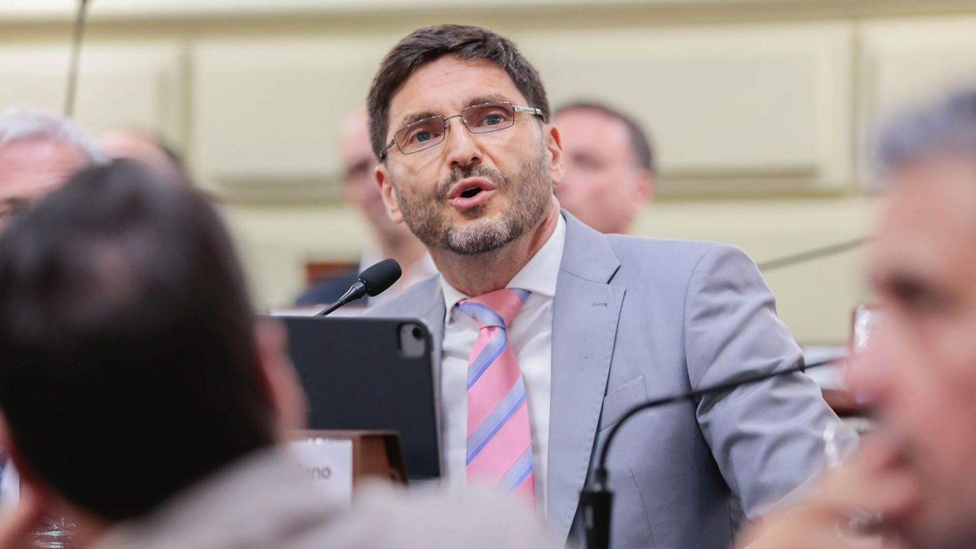 El gobernador Pullaro enfatizó que el 93 % del articulado fue aprobado con el aval del 67 % de los convencionales