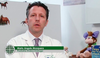 El documental apuntó a las labores de reafirmación de sexualidad diversa del pediatra endocrinólogo Mario Angulo - crédito Fundación Valle de Lili