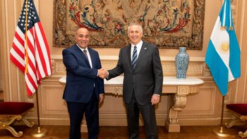 Juan Manzur con Marc Stanley