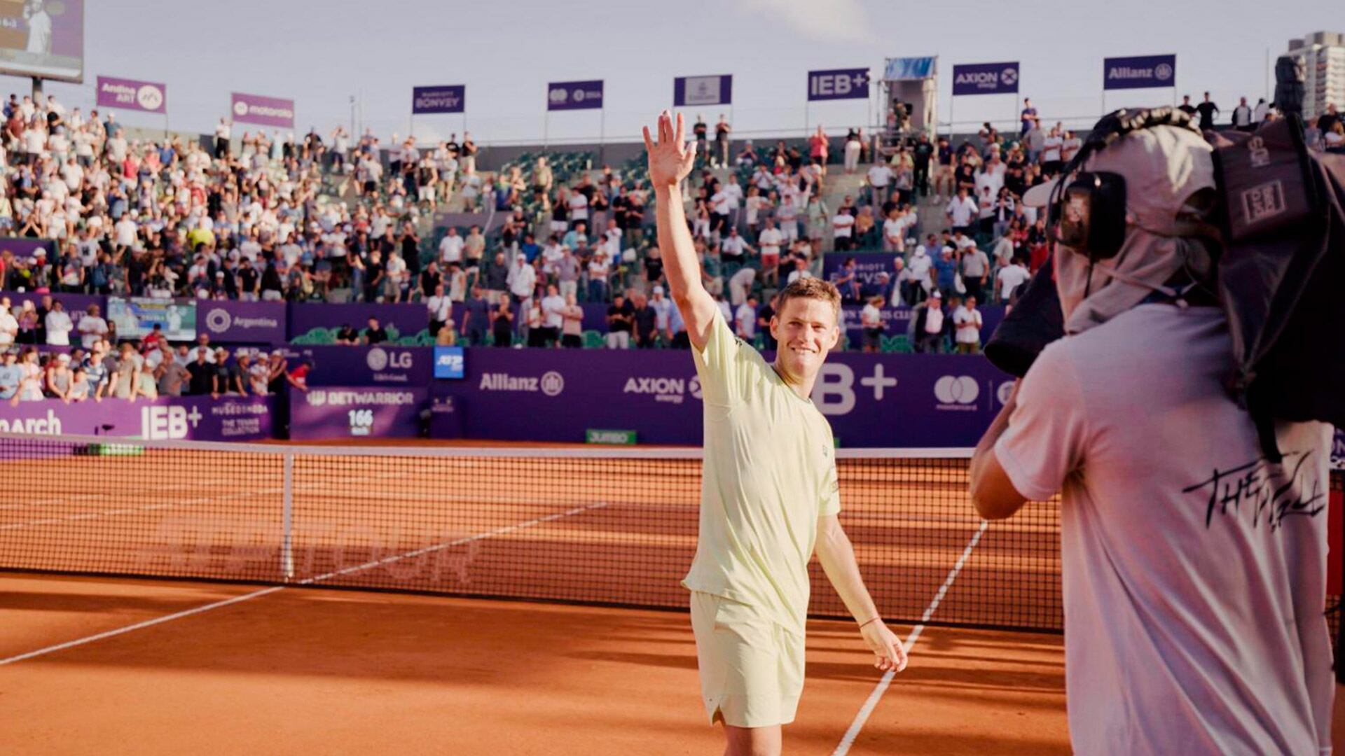 Diego Schwartzman se impuso en un partidazo ante Nicolás Jarry y el público lo ovacionó durante todo el partido (Foto: Argentina Open)