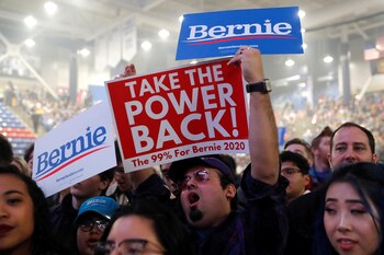 Estudiantes durante un acto de