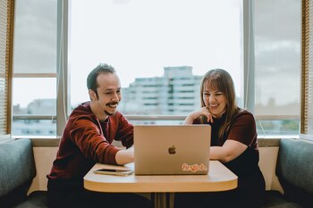 Primer trabajo. (Foto: FirstJob)