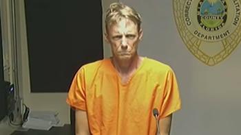 Un hombre de Florida es acusado de intento de homicidio de un buzo tras cortarle el suministro de aire