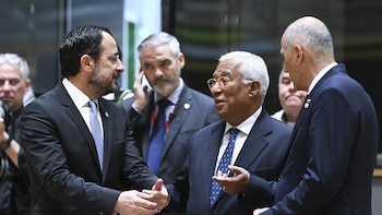 Líderes europeos divididos sobre si abrir canales con Rusia tras contactos diplomáticos de Costa con Moscú