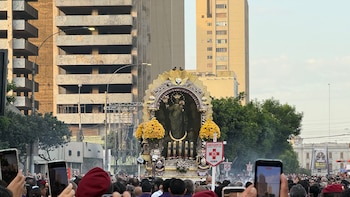 Señor de los Milagros EN VIVO HOY: sigue el cuarto recorrido, las calles por donde pasa y los desvíos de este 28 de octubre