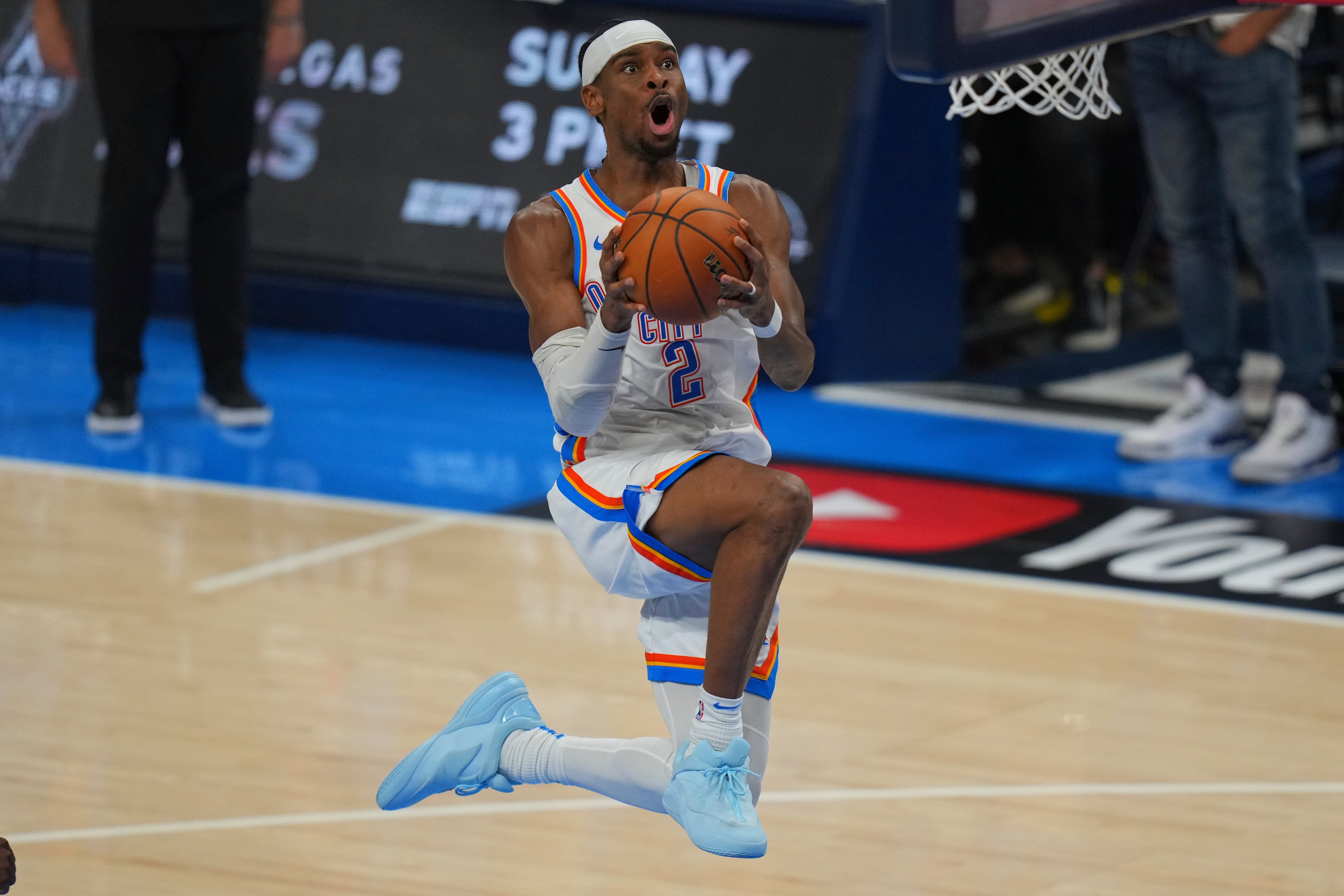 Shai Gilgeous-Alexander, la estrella de Oklahoma City Thunder y MVP de la temporada 2024/25 de la NBA, en acción (AP Foto/Nate Billings)