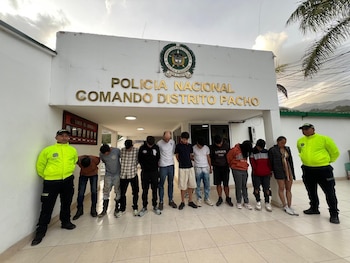 Once presuntos integrantes de ‘Los del San José’ fueron detenidos en un operativo conjunto de las autoridades en Pacho. - crédito Gobernación de Cundinamarca