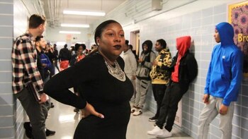 Una directora de Brooklyn murió