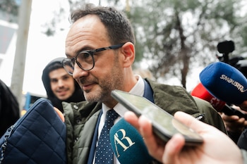 El secretario de Estado de Telecomunicaciones e Infraestructuras Digitales, Antonio Hernando, a su llegada a los juzgados de Plaza de Castilla, a 2 de febrero de 2026, en Madrid. (Mateo Lanzuela / Europa Press)