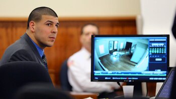 Cinco días después de ser encontrado inocente del doble crimen, Aaron se suicidó en su celda (Foto: Shutterstock)