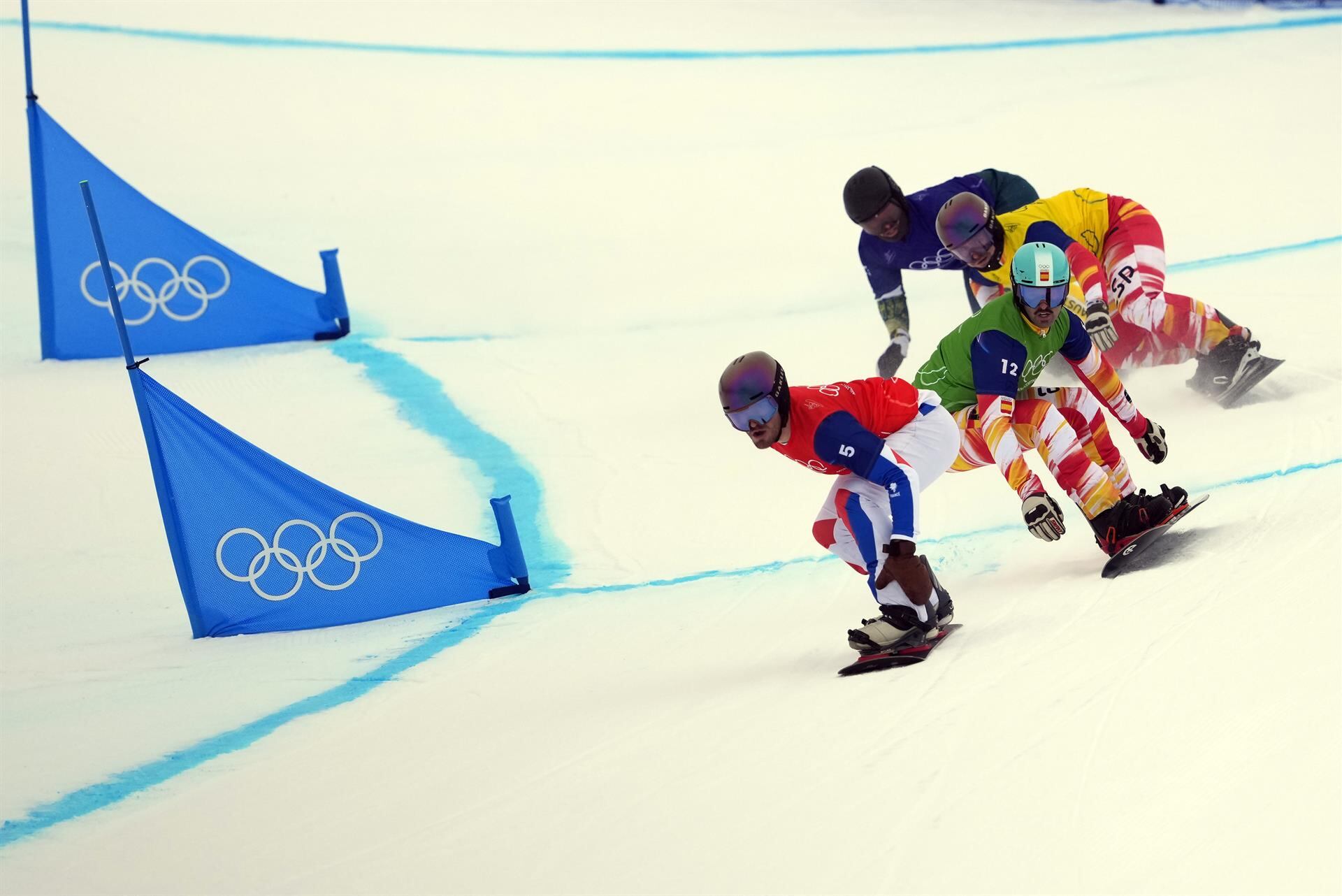 AMP. Lucas Eguibar se queda en cuartos del snowboard cross de Milán-Cortina