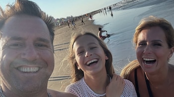 La emoción de Fernanda Vives y Sebastián Cobelli por los 15 años de su hija Brisa: “Nunca pierdas la frescura”