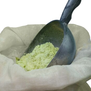 Harina de guisante (Adobe Stock)