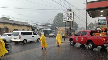 Tormenta tropical Cristina avanza hacia El Salvador con lluvias intensas y riesgo de inundaciones