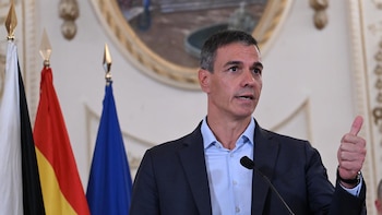 Así están las encuestas: la crisis en Ceuta hunde en bloque al Gobierno y catapulta a Vox