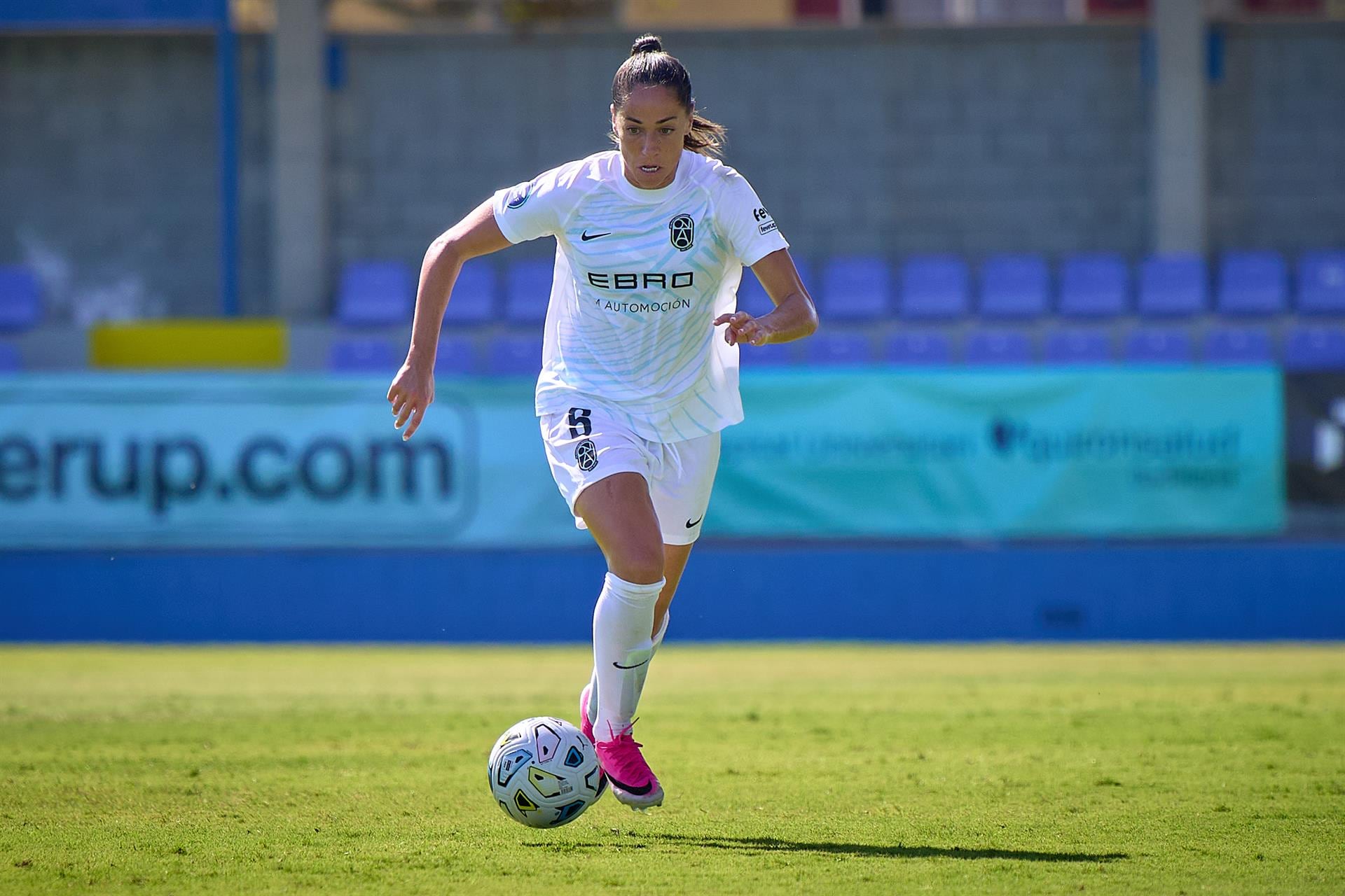 ACT. (Previa) Barça y Real Madrid visitan al FC Badalona Women y al Sevilla FC en la Liga F Moeve