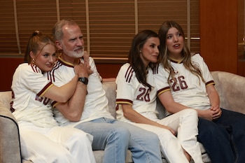 La princesa Leonor, el rey Felipe VI, la reina Letizia y la infanta Sofía siguen la semifinal del Mundial entre España y Francia el 14 de julio de 2026.
Foto de archivo: Casa de S.M. el Rey