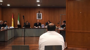 El cura acusado de agresiones sexuales en Málaga alude a una "manipulación": "Nunca se han dado esos hechos"
