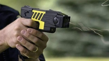 Con la oposición del peronismo, Río Negro avanza en la aprobación del uso de armas no letales
