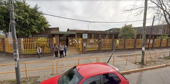 La entrada de la escuela