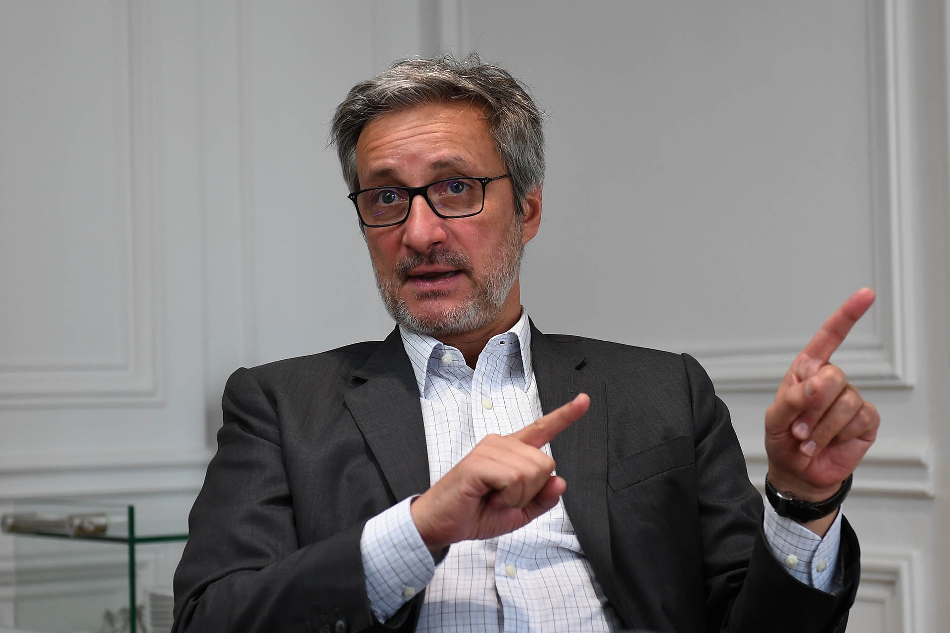 El abogado defensor de Claudio Villamide, Juan Pablo Vigliero (Maximiliano Luna)