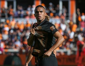 El delantero colombiano, antes de llegar a México, jugó en el Houston Dynamo (Foto: Troy Taormina/ USA TODAY)