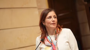 Gustavo Petro posesionó a Iris