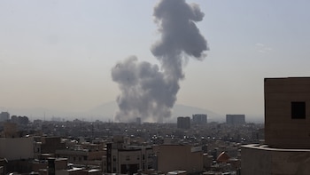 Las embajadas argentinas en medio