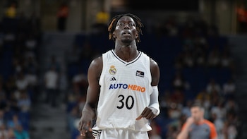 El ala-pívot Eli John Ndiaye firma dos temporadas con el Real Madrid