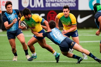 Teo Castiglioni (c-d), de Argentina,