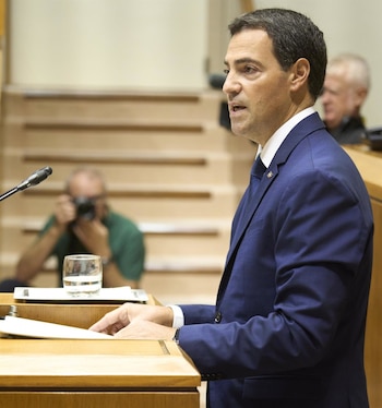 18/09/2025 El Lehendakari, Imanol Pradales, en el pleno de política general en el Parlamento vasco.
POLITICA ESPAÑA EUROPA PAÍS VASCO
CARLOS GONZÁLEZ - EUROPA PRESS