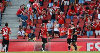 13/09/2026 Los jugadorres del RCD Mallorca celebran uno de los goles de Adrián Fuentes ante el CE Sabadell en LaLiga Hypermotion 26-27
DEPORTES
LALIGA