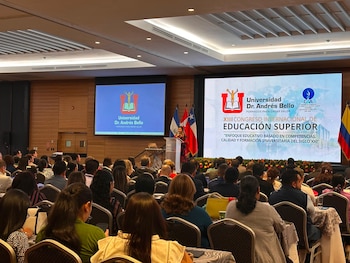 La UNAB de El Salvador desarrolla el XIII Congreso Internacional de Educación Superior para fortalecer la formación docente./ (Redes de la UNAB)