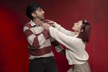 "¡Nooooooooo, jamás le miré el