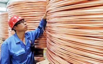 La evolución del mercado ratifica una dinámica habitual: China aprovecha las caídas de precios para reforzar sus adquisiciones, previendo una mayor demanda en el futuro.