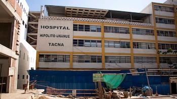 Hospital Hipólito Unanue enfrenta denuncias por plagas de ratas y cucarachas, así como deterioro en sus áreas críticas