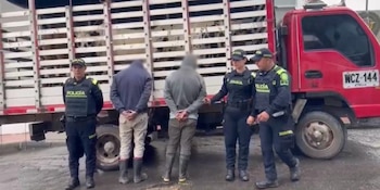 Cinco integrantes de una banda