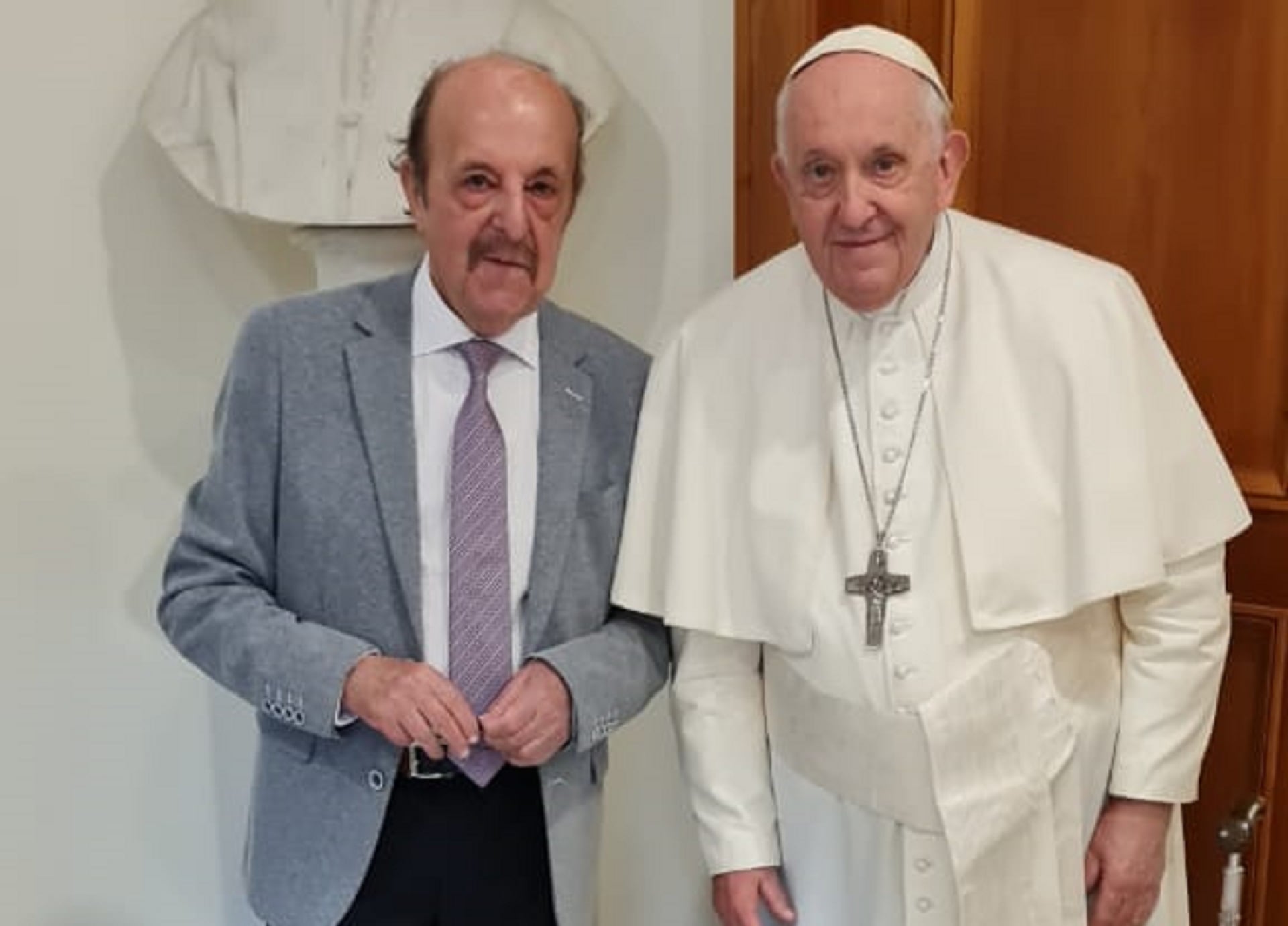 FRANCISCO, UN PAPA QUE ARGENTINA NO SUPO ACOMPAÑAR