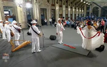 Versos de huapango, Día de