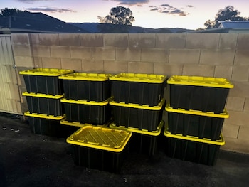 Los investigadores hallaron trece contenedores con 307 kilos de metanfetamina y cerca de 14 kilos de fentanilo. (Homeland Security Investigations)