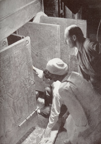 Howard Carter: el hombre obsesionado que desafió al desierto para desenterrar a Tutankamón