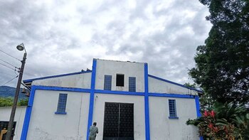 Fuerte sismo de magnitud 6,5