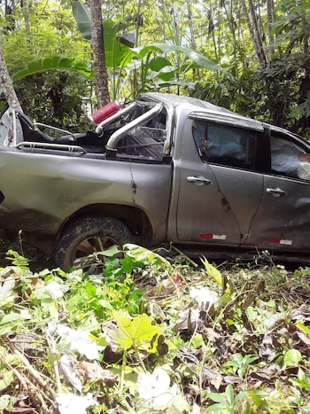 La camioneta fue encontrada siniestrada